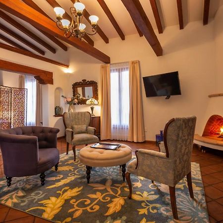 Hotel Boutique Casa Colorada Pátzcuaro Eksteriør billede